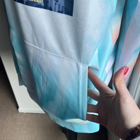 NWOT - Only Murders in the Building Tie Dye Hoodie M - Picture 6 of 13